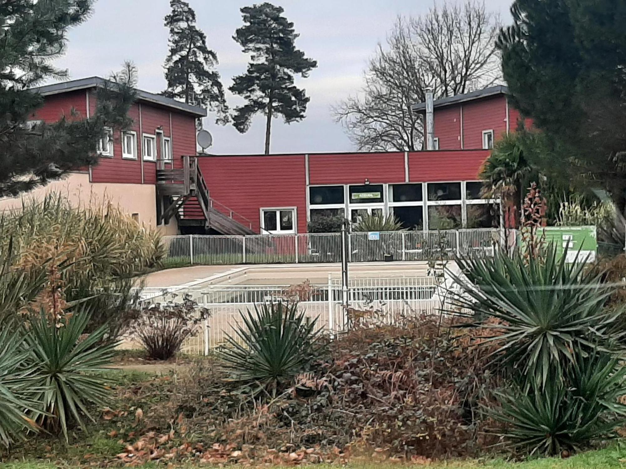 Quartier Des Peintres - Poussin Villa Chaveignes Bagian luar foto